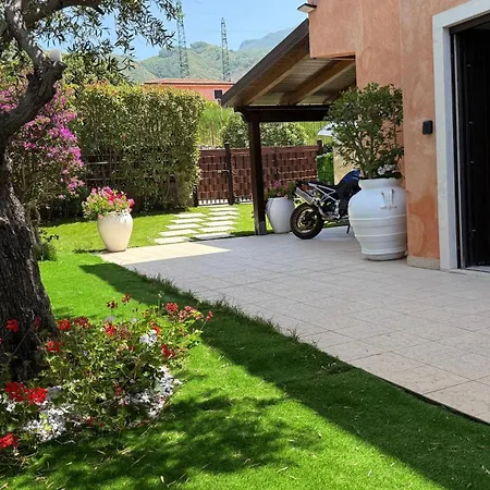 Luxury Diamante Casa del Lago