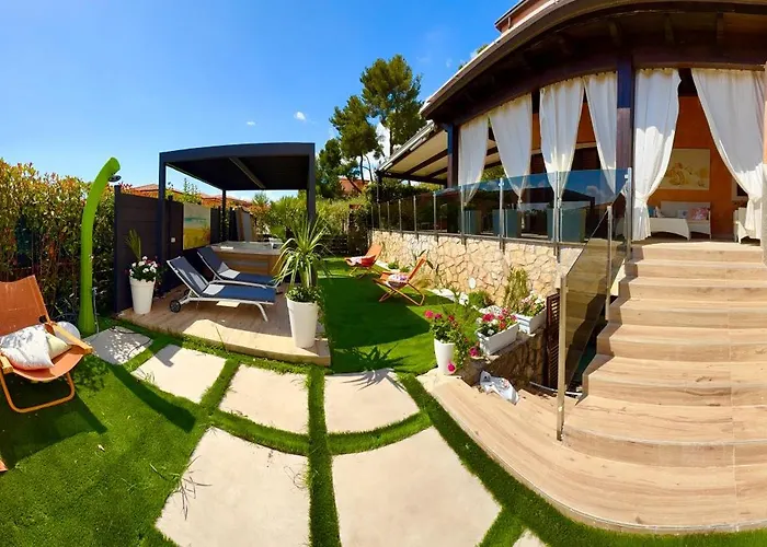 Luxury Diamante Villa *